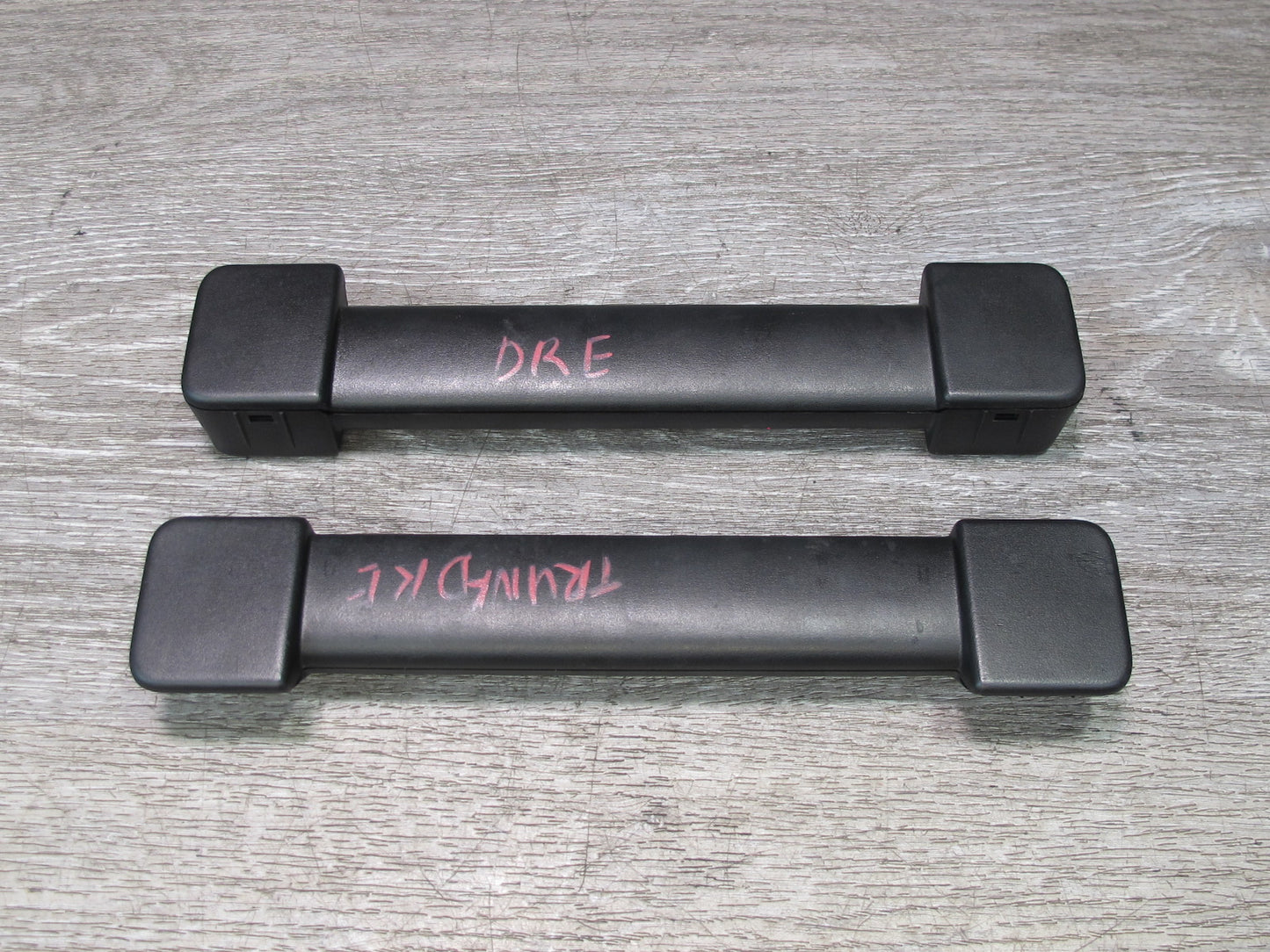 2012-2019 Range Rover Evoque L538 Rear Trunk Lid Tailgate Pull Handle Set of 2