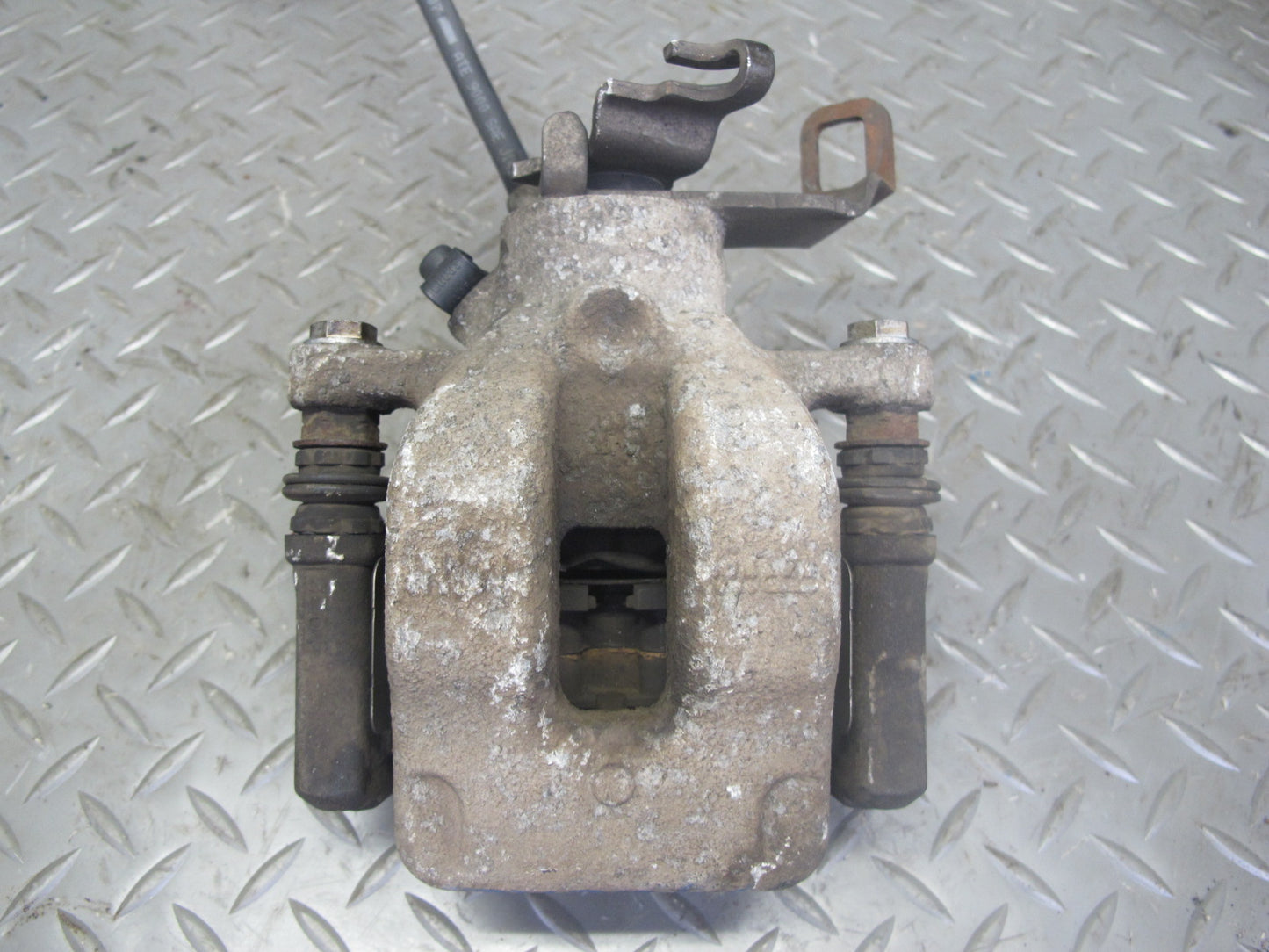 11-15 Mini Cooper S R60 R61 Countryman Set of 2 Rear Brake Caliper OEM