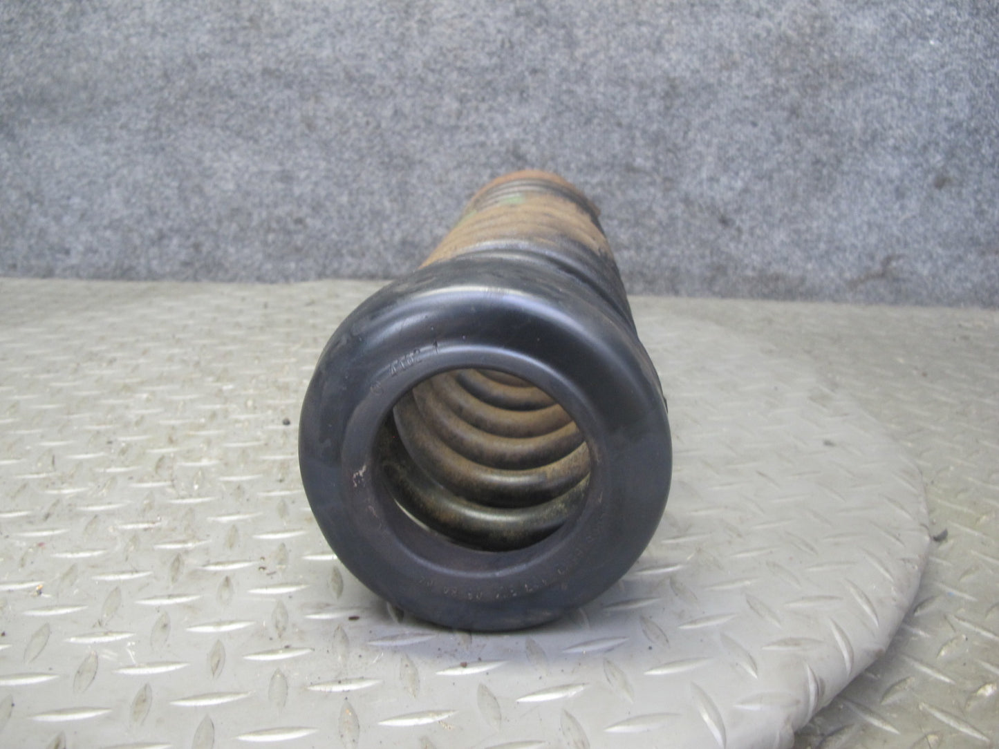 86-89 Mercedes R107 560SL Set of 2 Front Left & Right Coil Spring OEM