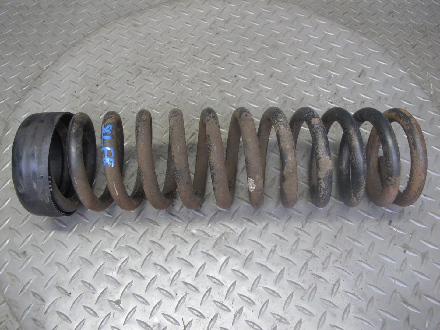 86-89 Mercedes R107 560SL Set of 2 Front Left & Right Coil Spring OEM