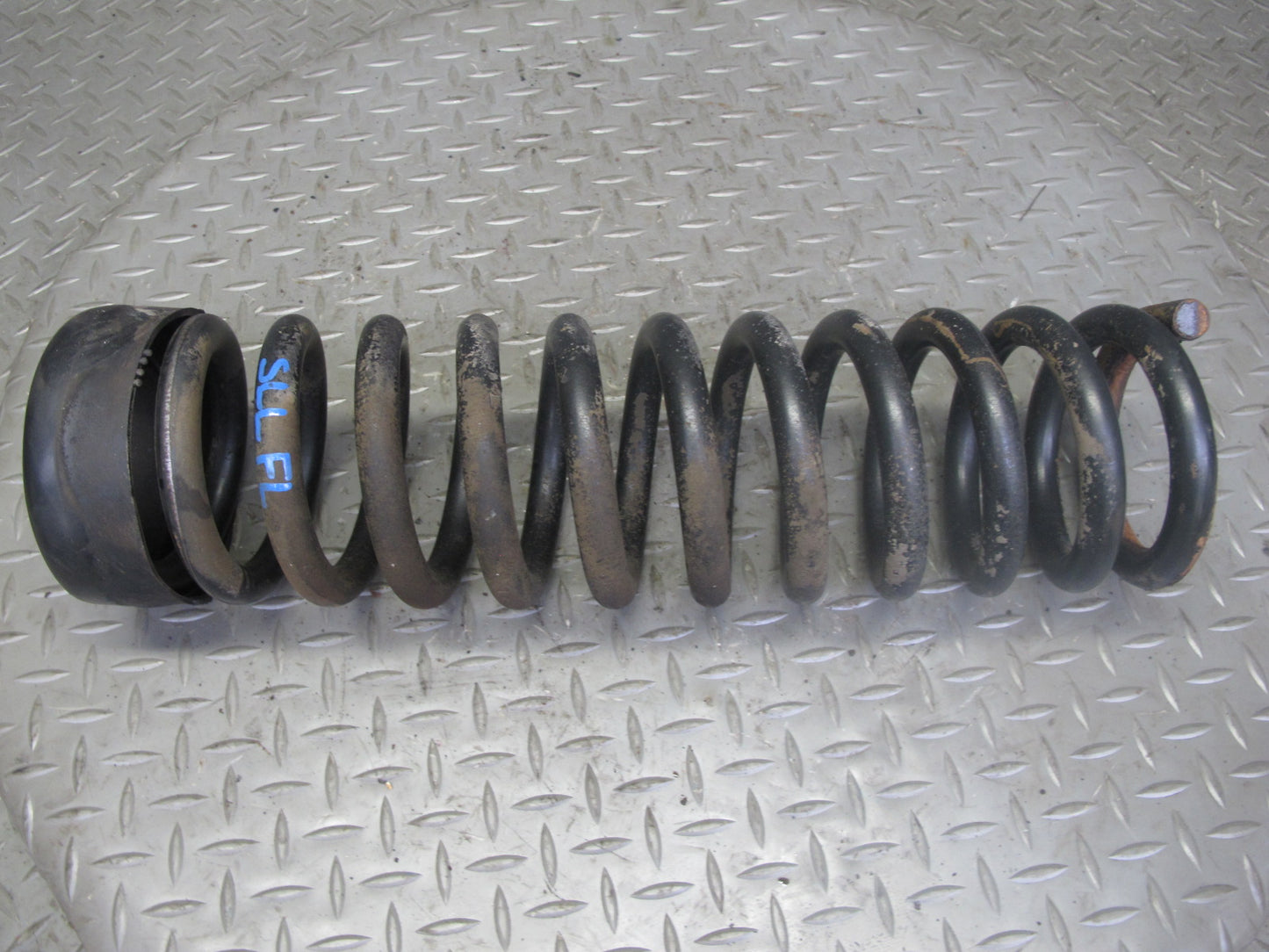 86-89 Mercedes R107 560SL Set of 2 Front Left & Right Coil Spring OEM