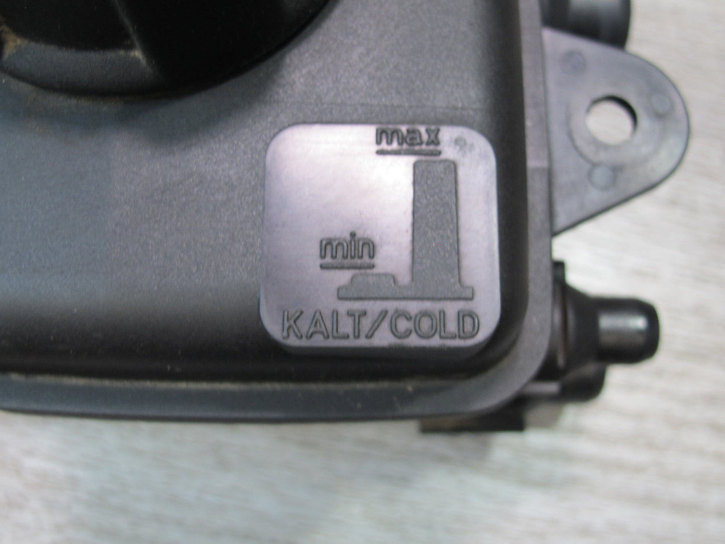 2010-2014 BMW E70 E71 X5M X6M Intercooler Coolant Reservoir Expansion Tank