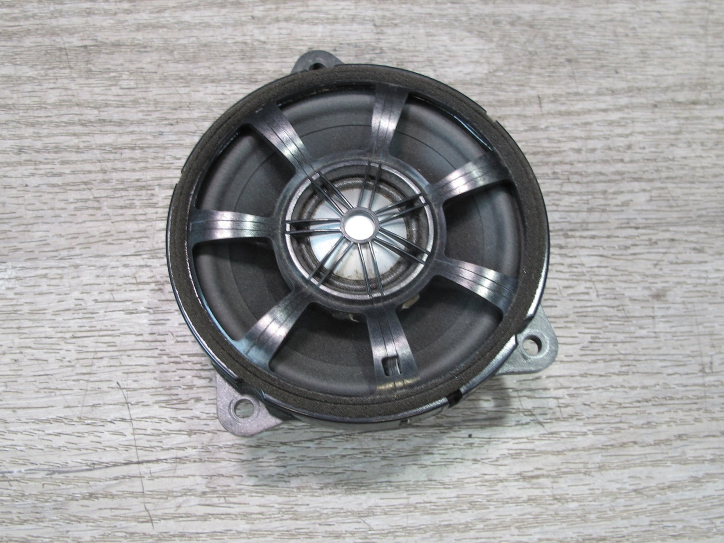 2012-2015 Range Rover Evoque L538 Left or Right Door Audio Speaker BJ32-18808-DB
