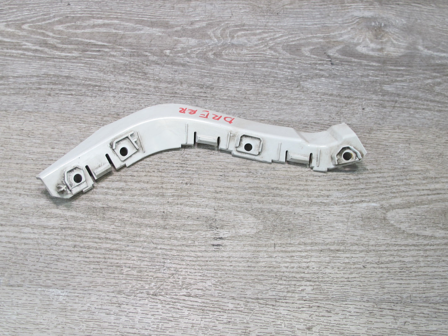 2012-2013 Range Rover Evoque L538 Rear Bumper Tail Light Bracket Support Set