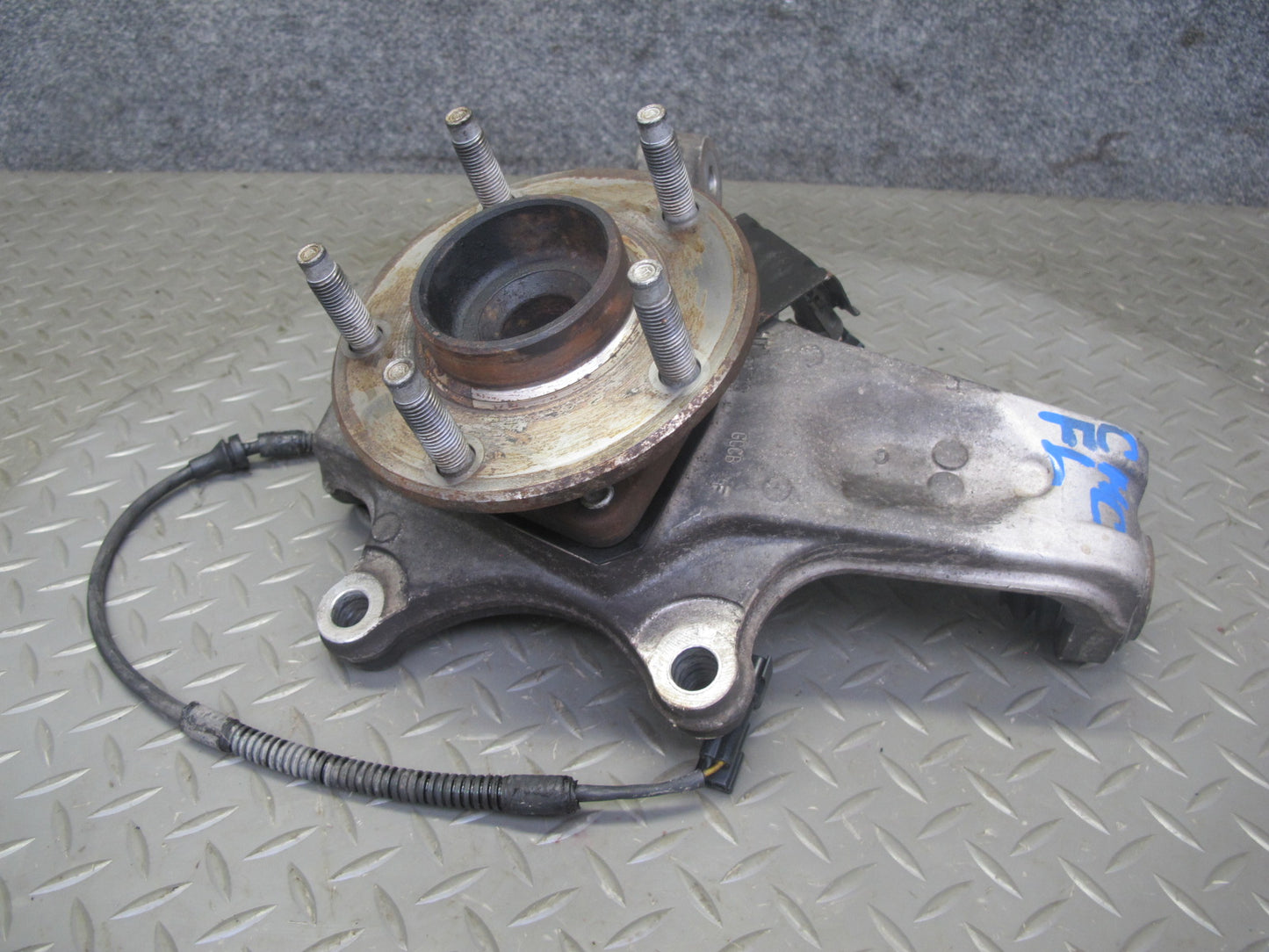 05-08 Chevrolet Corvette C6 Front Left Spindle Knuckle Wheel Hub Bearing 83K OEM