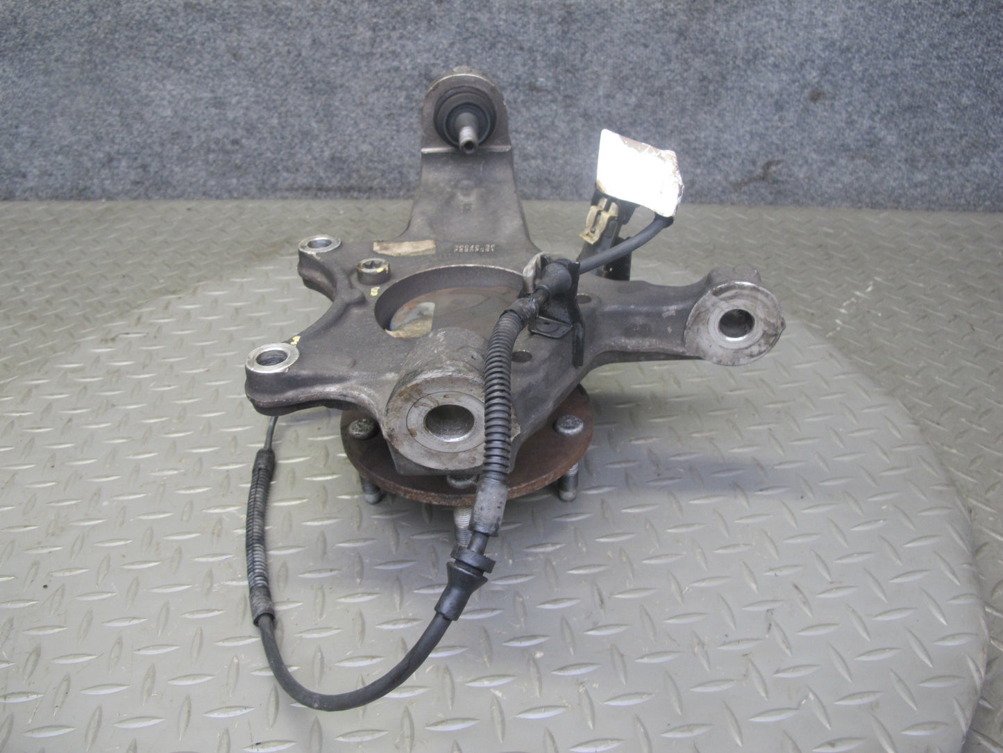 05-08 Chevrolet Corvette C6 Front Left Spindle Knuckle Wheel Hub Bearing 83K OEM