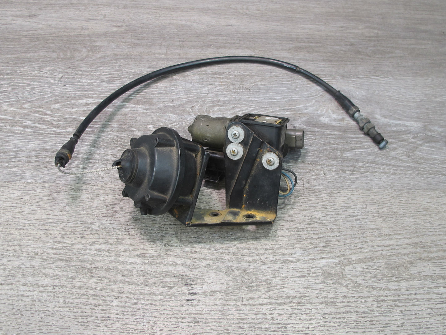 90-96 Nissan 300ZX Z32 NON Turbo Cruise Control Actuator Motor w Cable Assy OEM