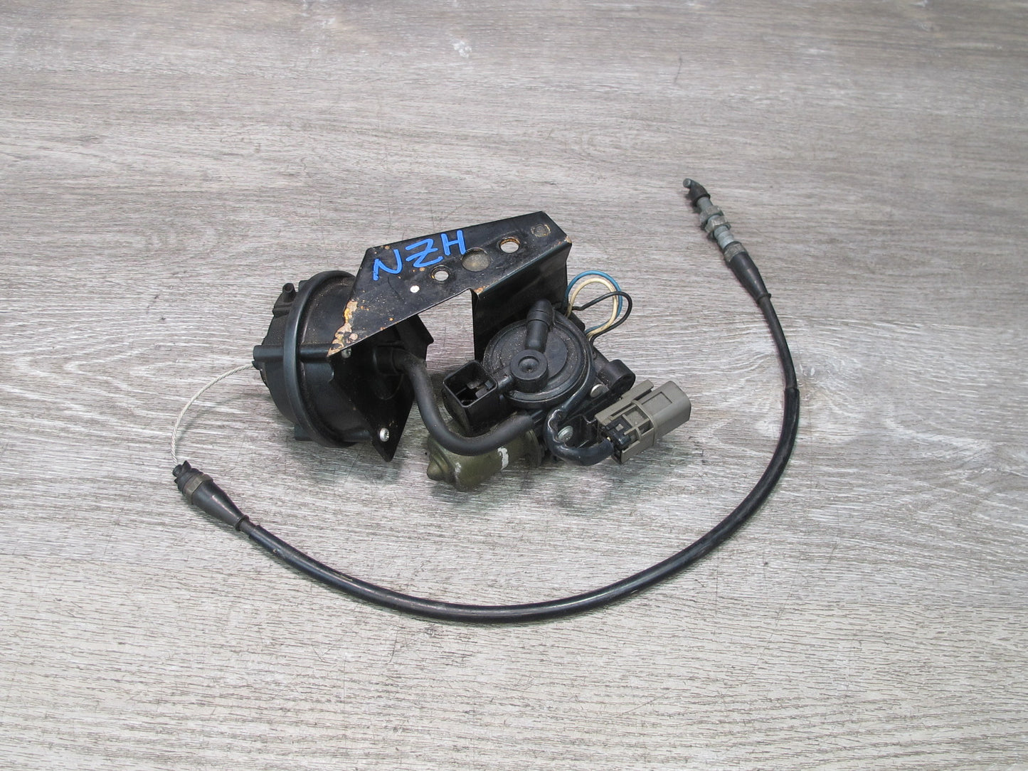 90-96 Nissan 300ZX Z32 NON Turbo Cruise Control Actuator Motor w Cable Assy OEM