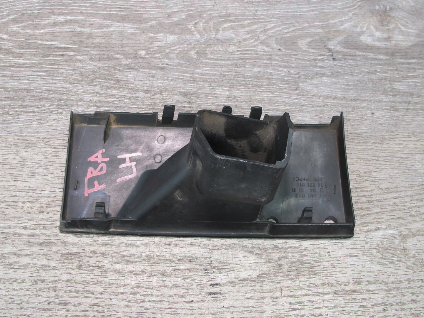 94-95 BMW E34 540i Front Bumper Left Trim Cover w Bracket Mount Set OEM