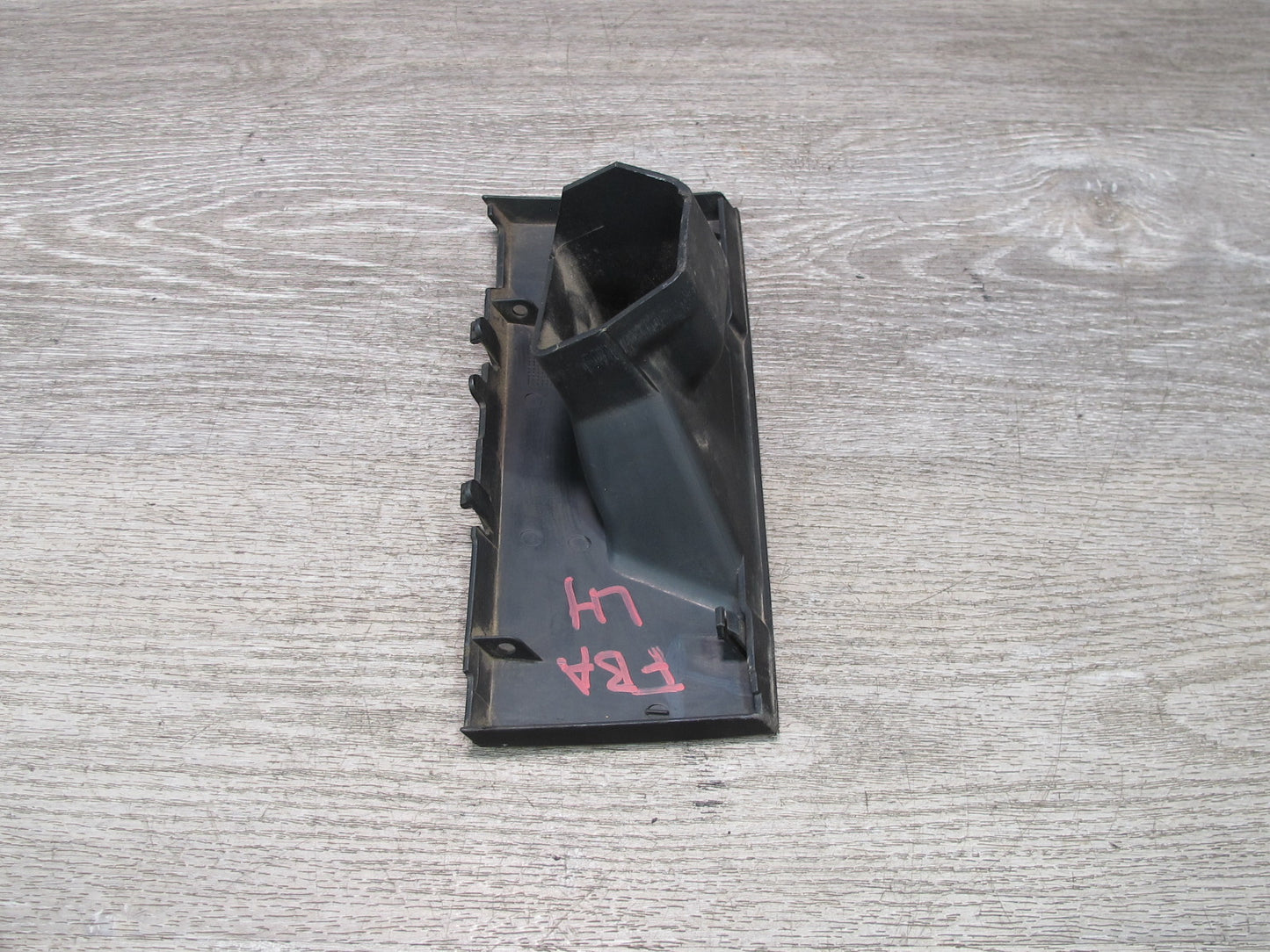 94-95 BMW E34 540i Front Bumper Left Trim Cover w Bracket Mount Set OEM