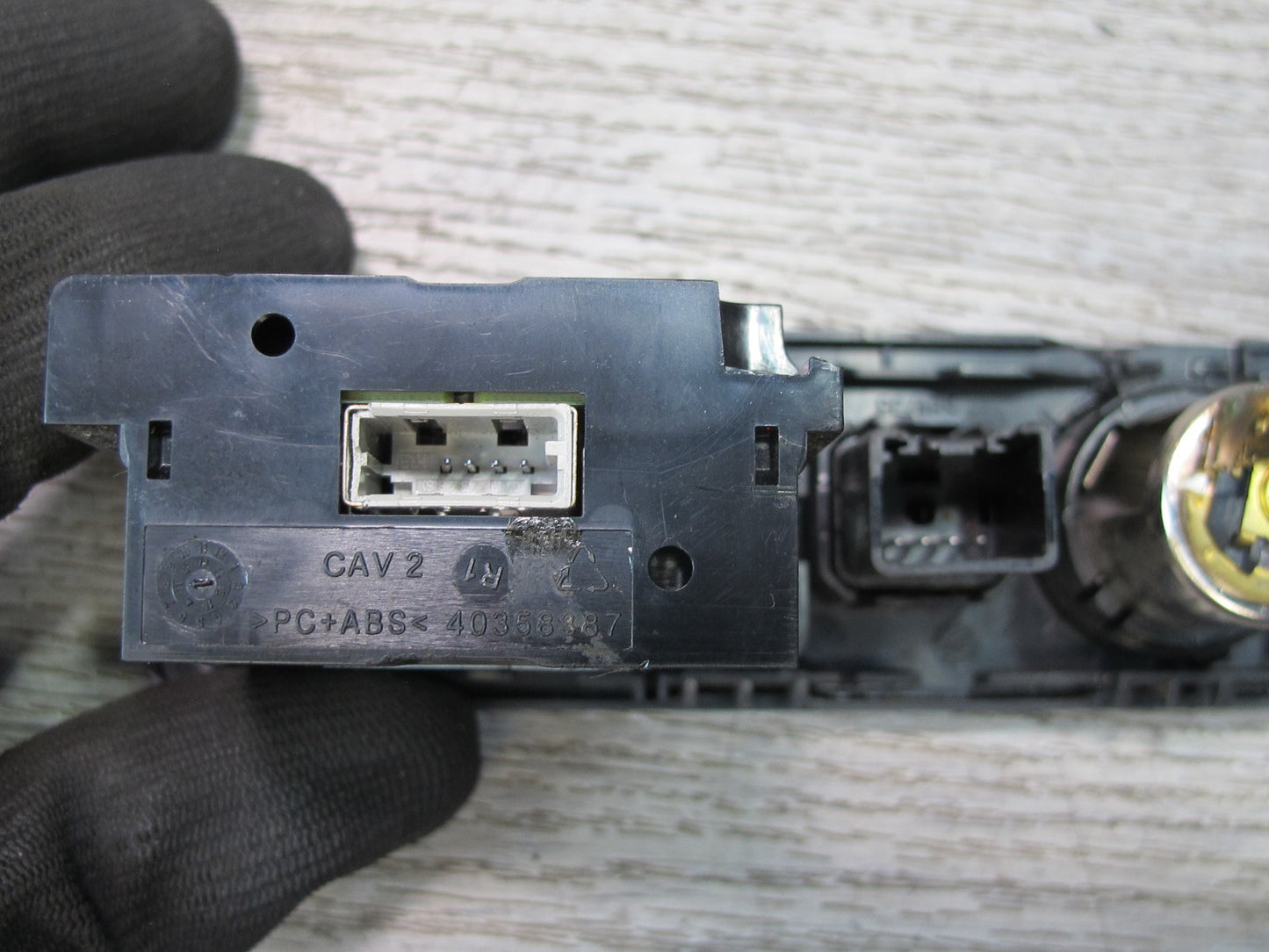 2012-2015 Range Rover Evoque L538 AUX USB Port Lighter Power Outlet