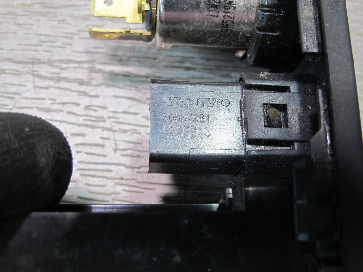 2012-2015 Range Rover Evoque L538 AUX USB Port Lighter Power Outlet