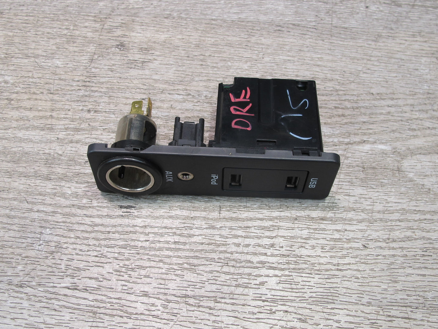 2012-2015 Range Rover Evoque L538 AUX USB Port Lighter Power Outlet