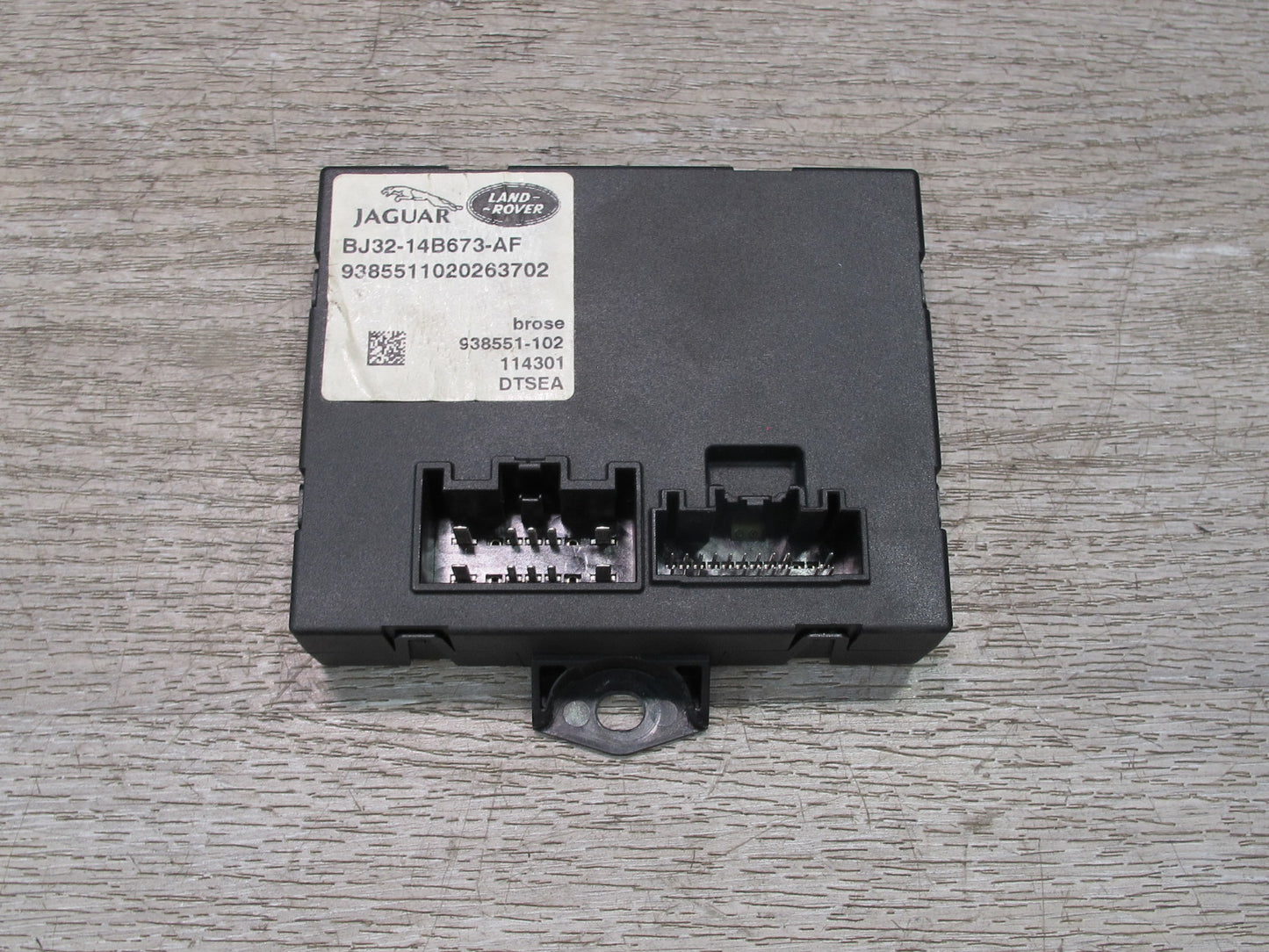 2012-2015 Range Rover Evoque L538 Rear Trunk Liftgate Control Module