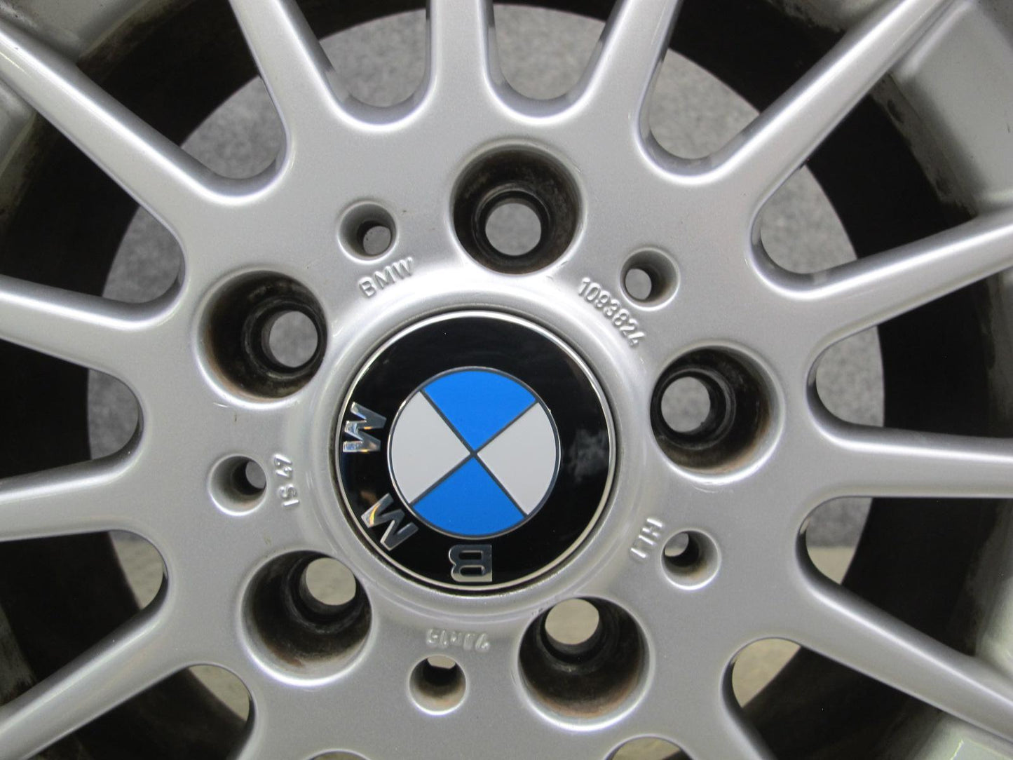95-99 BMW E36 Set of 4 Style 32 Factory 15" R15 Alloy Wheel Rim 15x7J ET47 OEM