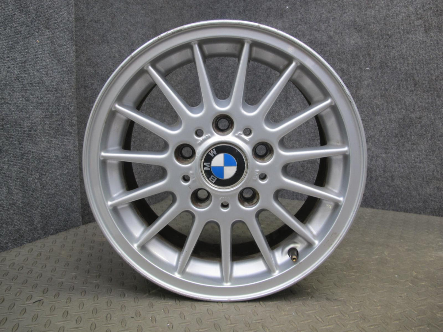 95-99 BMW E36 Set of 4 Style 32 Factory 15" R15 Alloy Wheel Rim 15x7J ET47 OEM