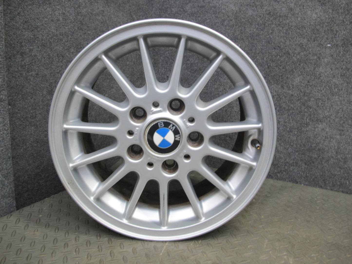 95-99 BMW E36 Set of 4 Style 32 Factory 15" R15 Alloy Wheel Rim 15x7J ET47 OEM