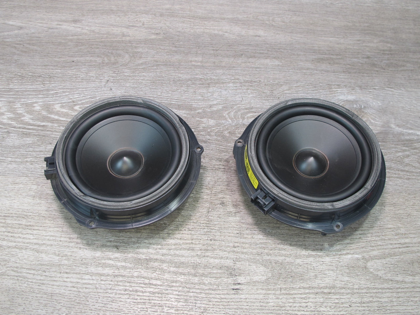 2012-2019 Range Rover Evoque L538 Front or Rear Door Speaker Set of 2