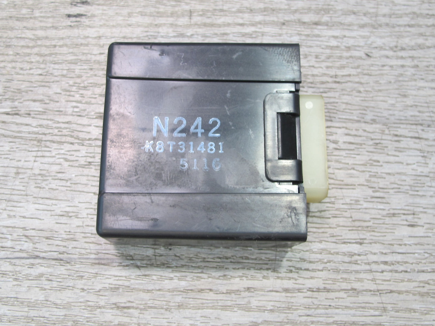 84-85 Mazda RX7 FB 12A Engine Ignition Control Module Igniter N242 K8T31481 OEM