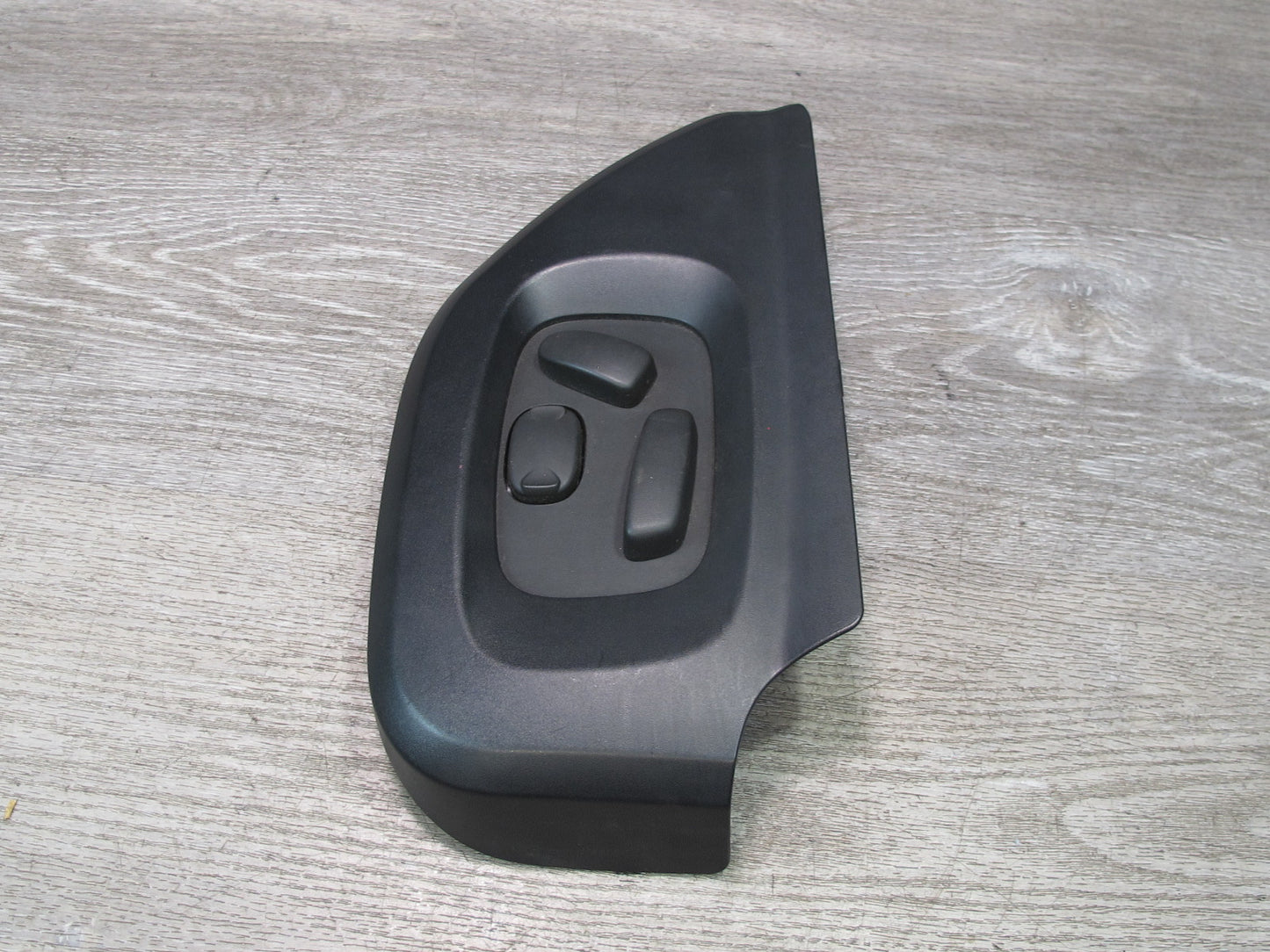 2012-2019 Range Rover Evoque L538 Front Left Seat Adjust Switch w Trim