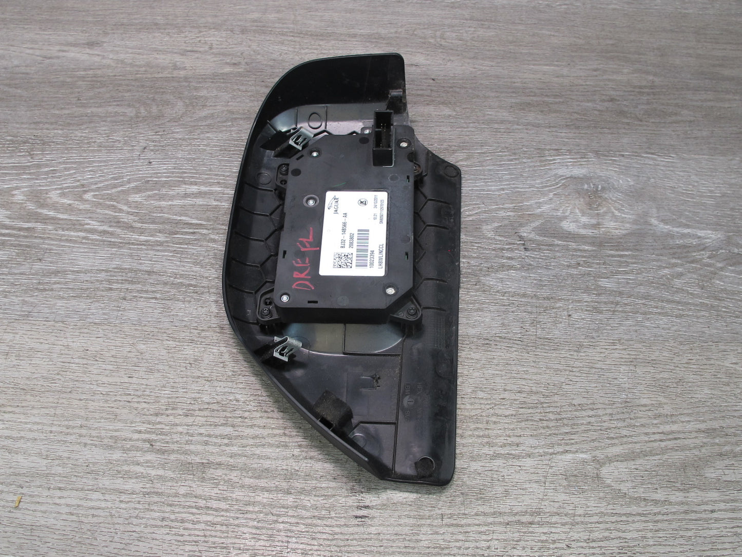 2012-2019 Range Rover Evoque L538 Front Left Seat Adjust Switch w Trim