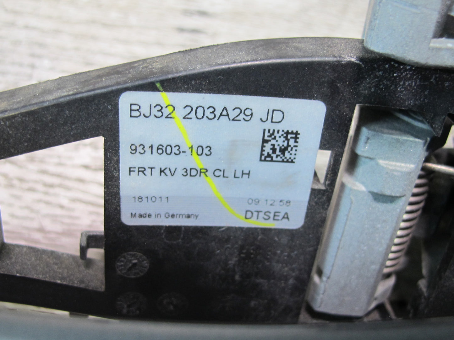 2012-2019 Range Rover Evoque L538 Front Left Door Exterior Handle Keyless Entry