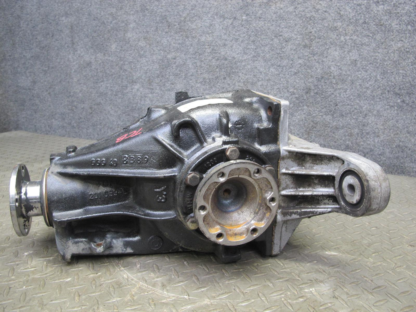 98-99 BMW E36 328i M52 M/T Manual Rear Differential Carrier 2.93 Ratio 135K OEM