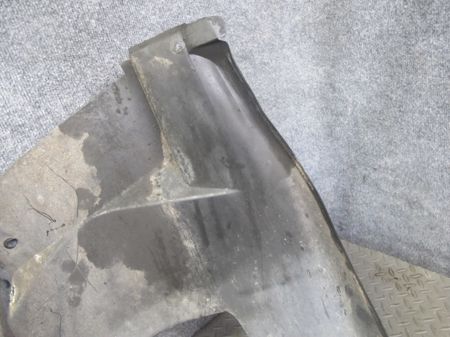 94-99 BMW E36 Coupe Convertible Front Right Fender Liner Splash Shield Guard OEM