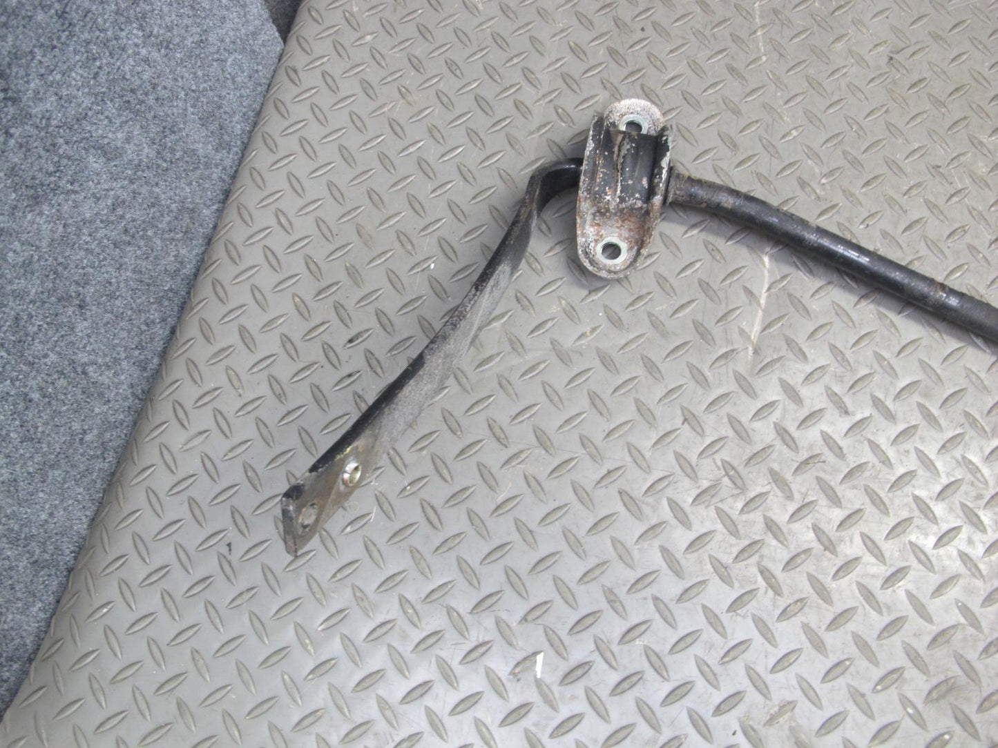 86-89 Mercedes R107 560SL Set of 2 Front & Rear Stabilizer Sway Bar OEM