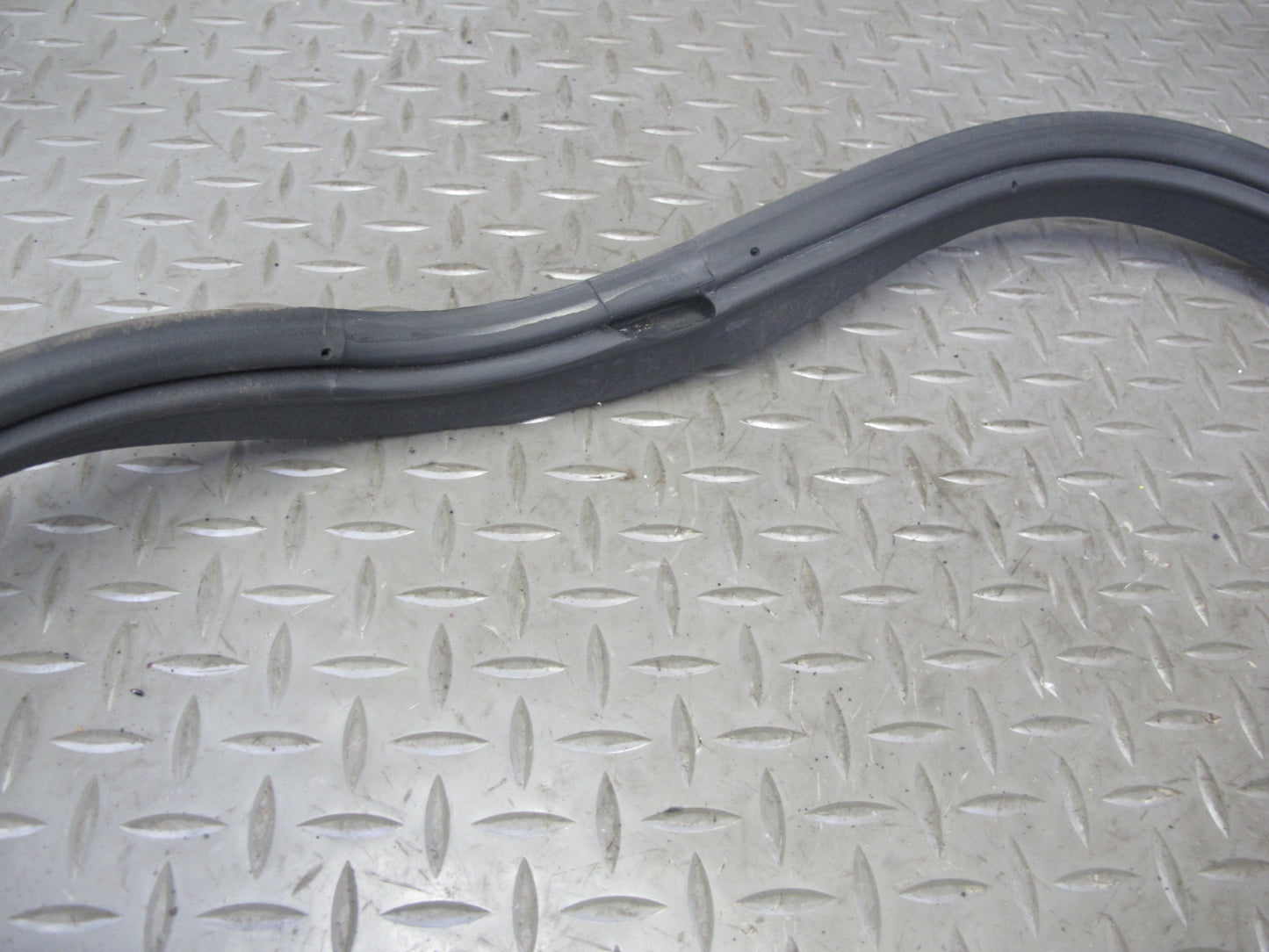 05-13 Chevrolet Corvette C6 Rear Trunk Weatherstrip Rubber Seal OEM