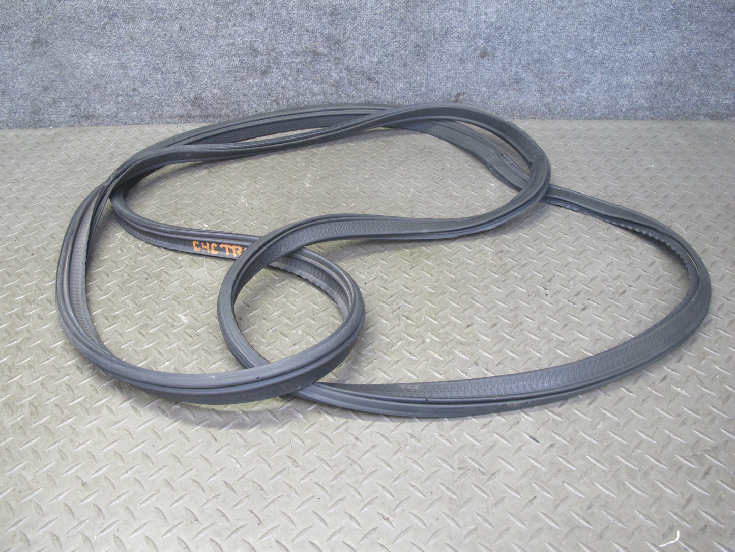 05-13 Chevrolet Corvette C6 Rear Trunk Weatherstrip Rubber Seal OEM
