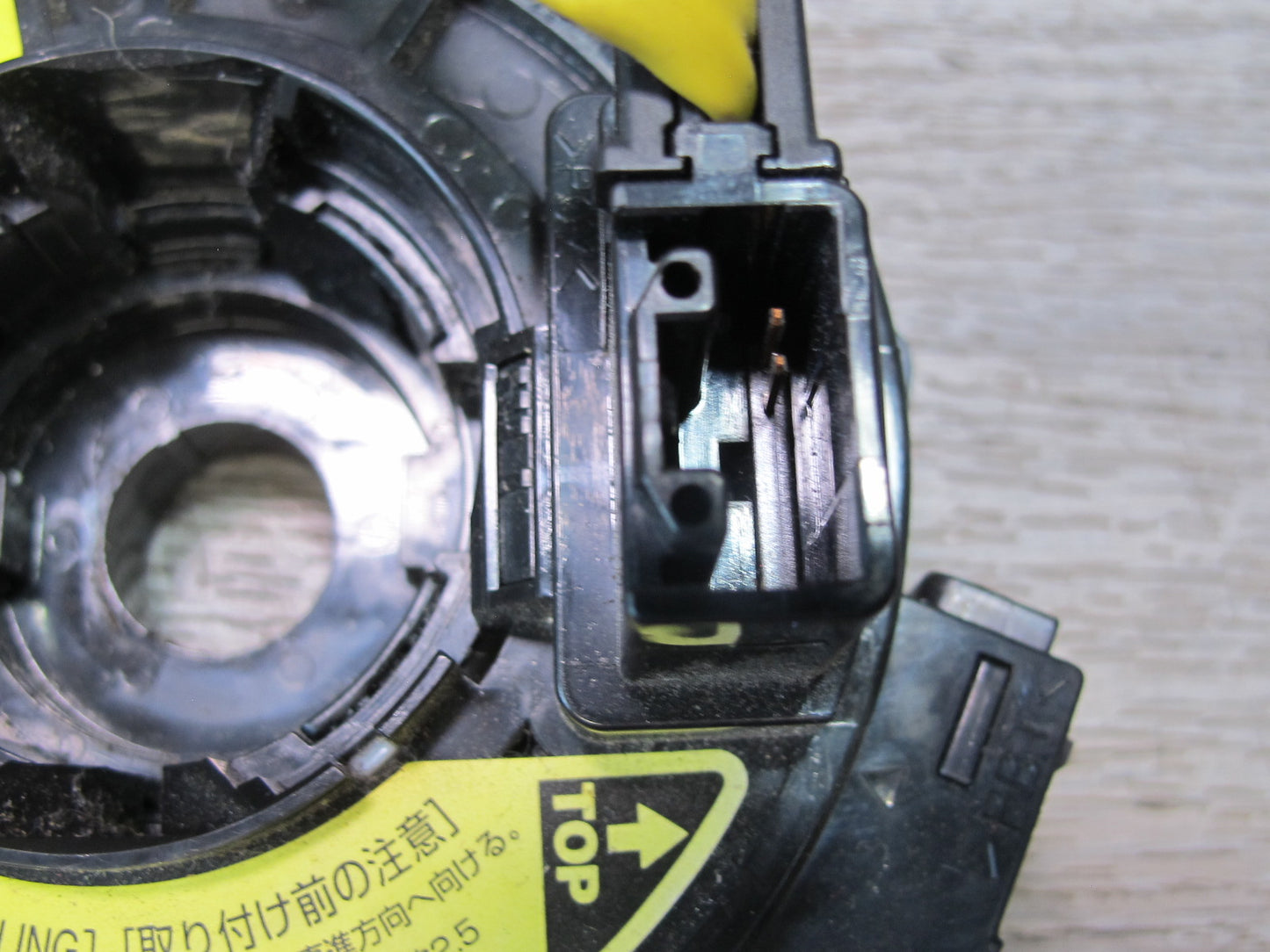 00-05 TOYOTA MR2 STEERING COLUMN CLOCK SPRING OEM