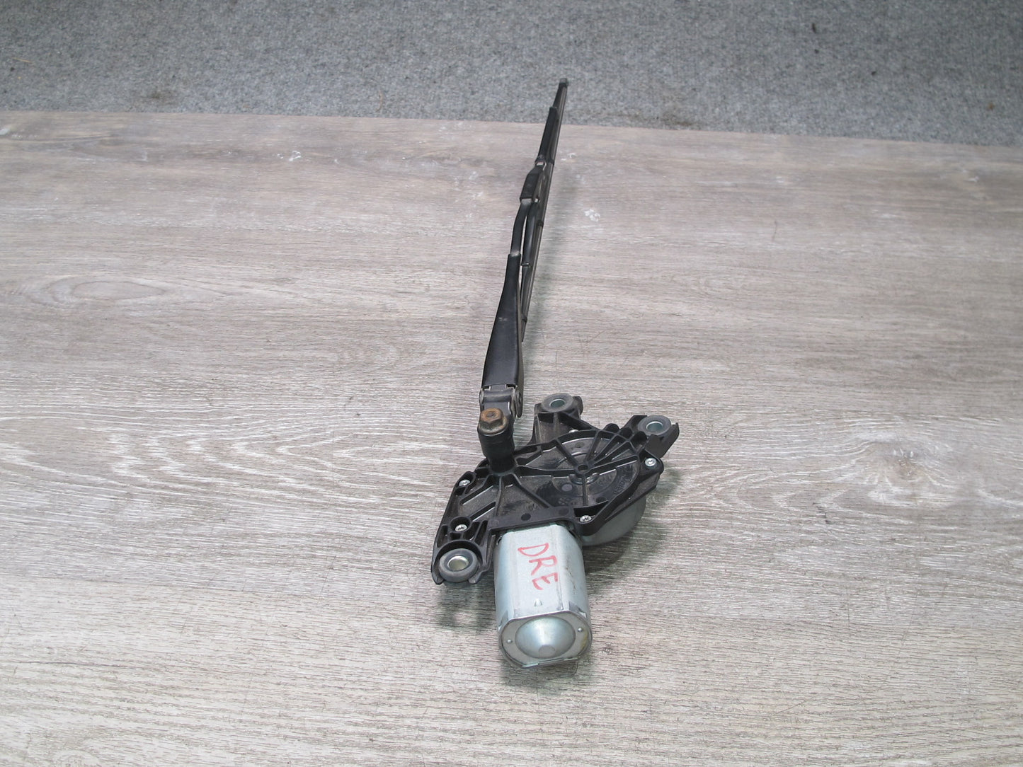 2012-2019 Range Rover Evoque L538 Rear Tailgate Wiper Motor w Arm