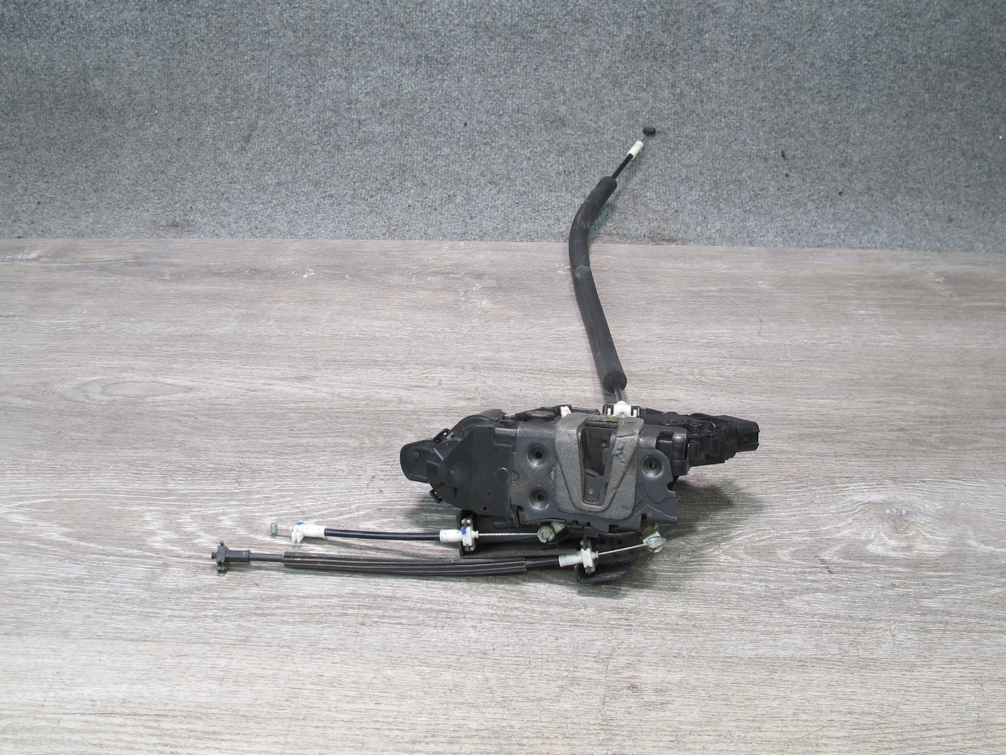 2012-2017 Range Rover Evoque L538 2DR Left Door Lock Latch Actuator