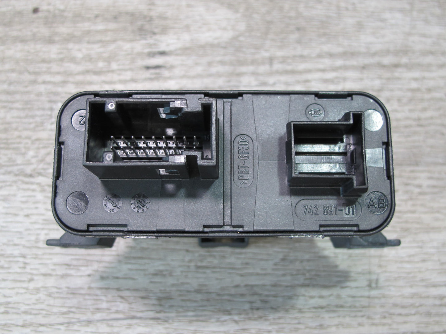 2012-2013 Range Rover Evoque L538 Headlight Range Control Module BJ32-13K031-AC