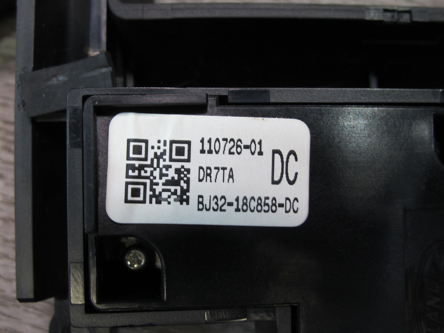 2012-2015 Range Rover Evoque L538 Radio GPS Navi Control Switch Panel