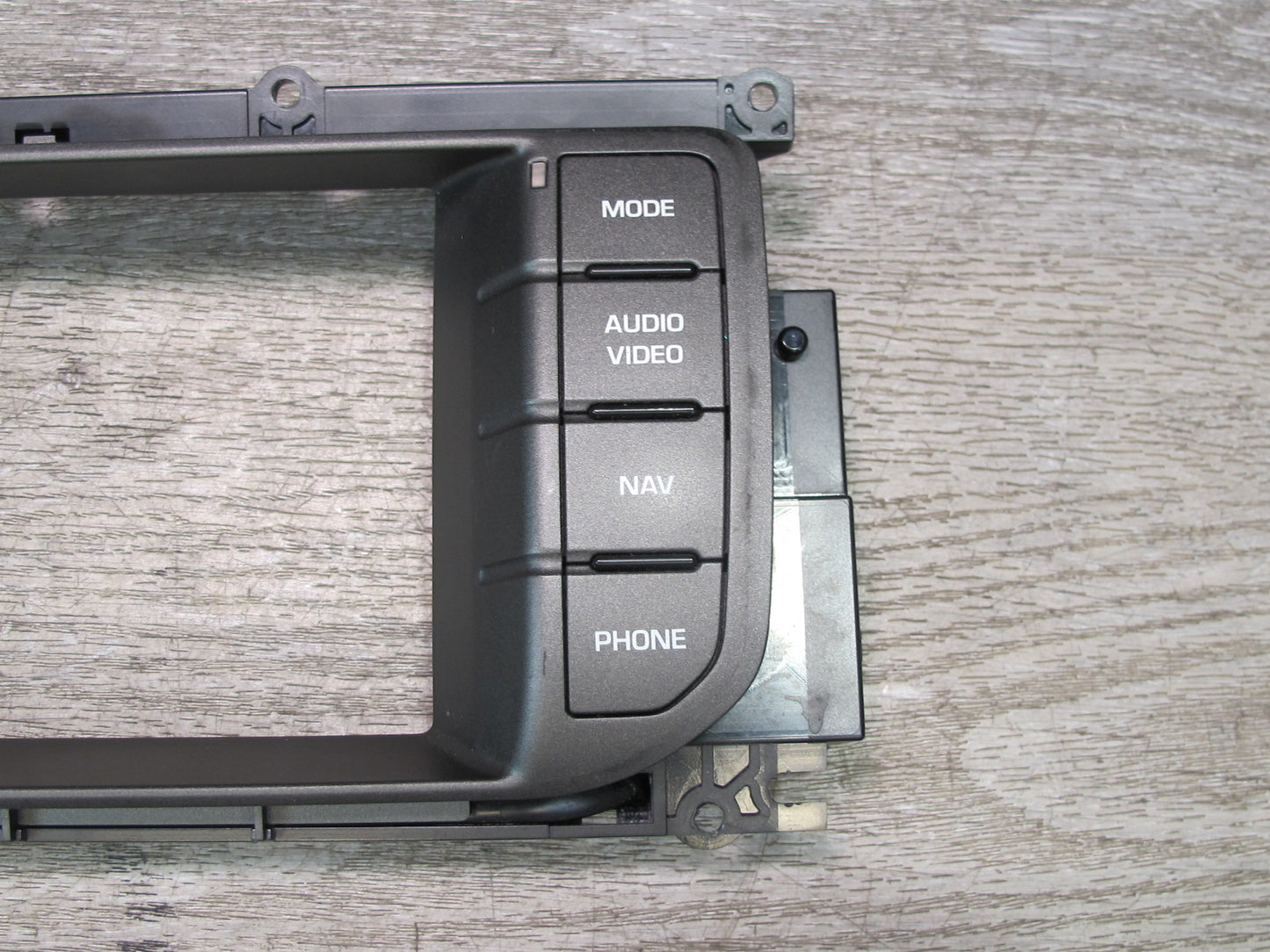 2012-2015 Range Rover Evoque L538 Radio GPS Navi Control Switch Panel