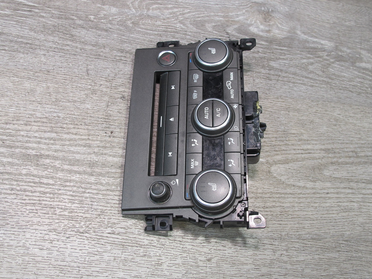 2012-2015 Range Rover Evoque L538 A/C Heater Climate Control Switch Panel