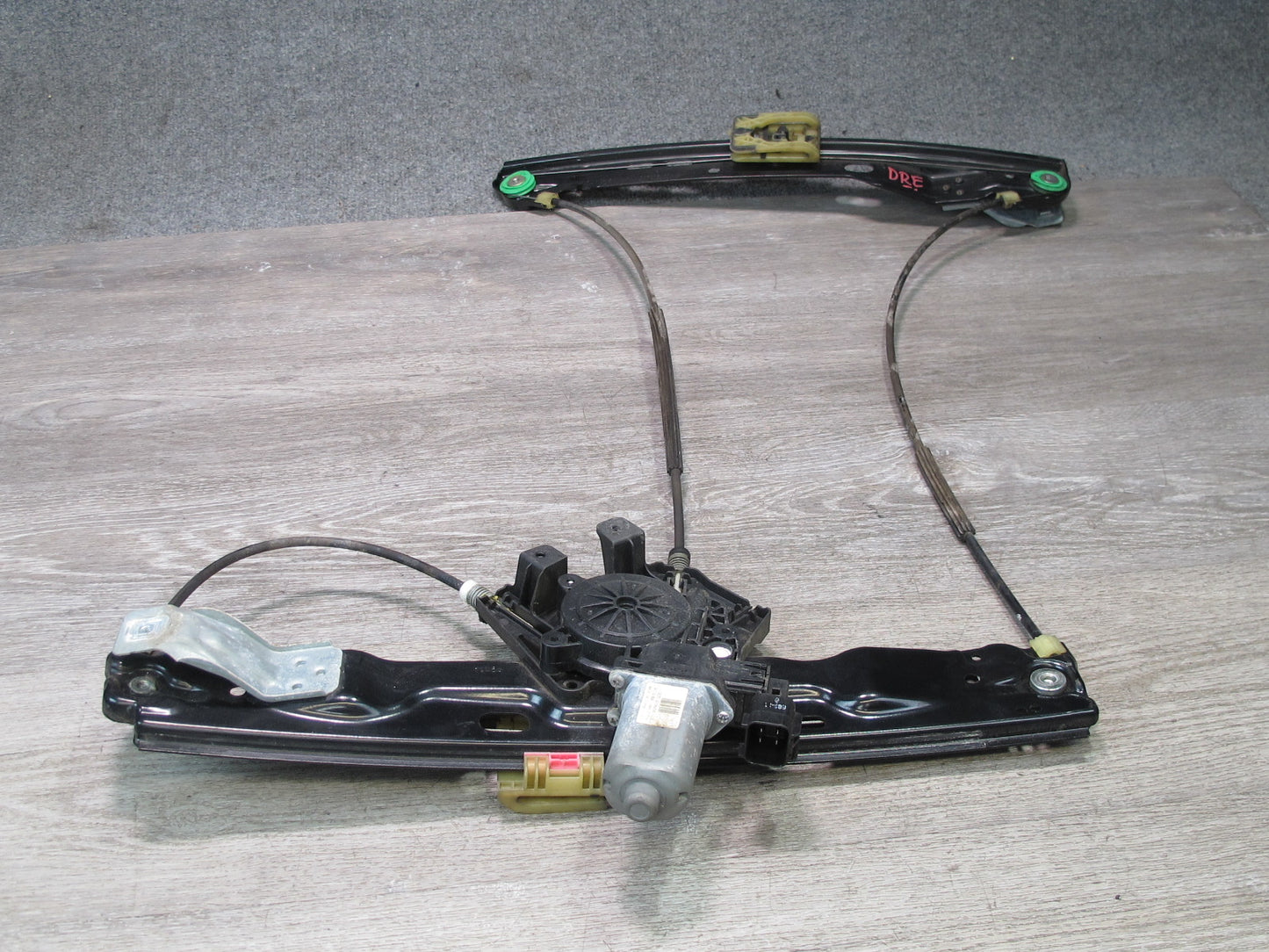 2012-2017 Range Rover Evoque L538 2DR Left Door Window Regulator w Motor