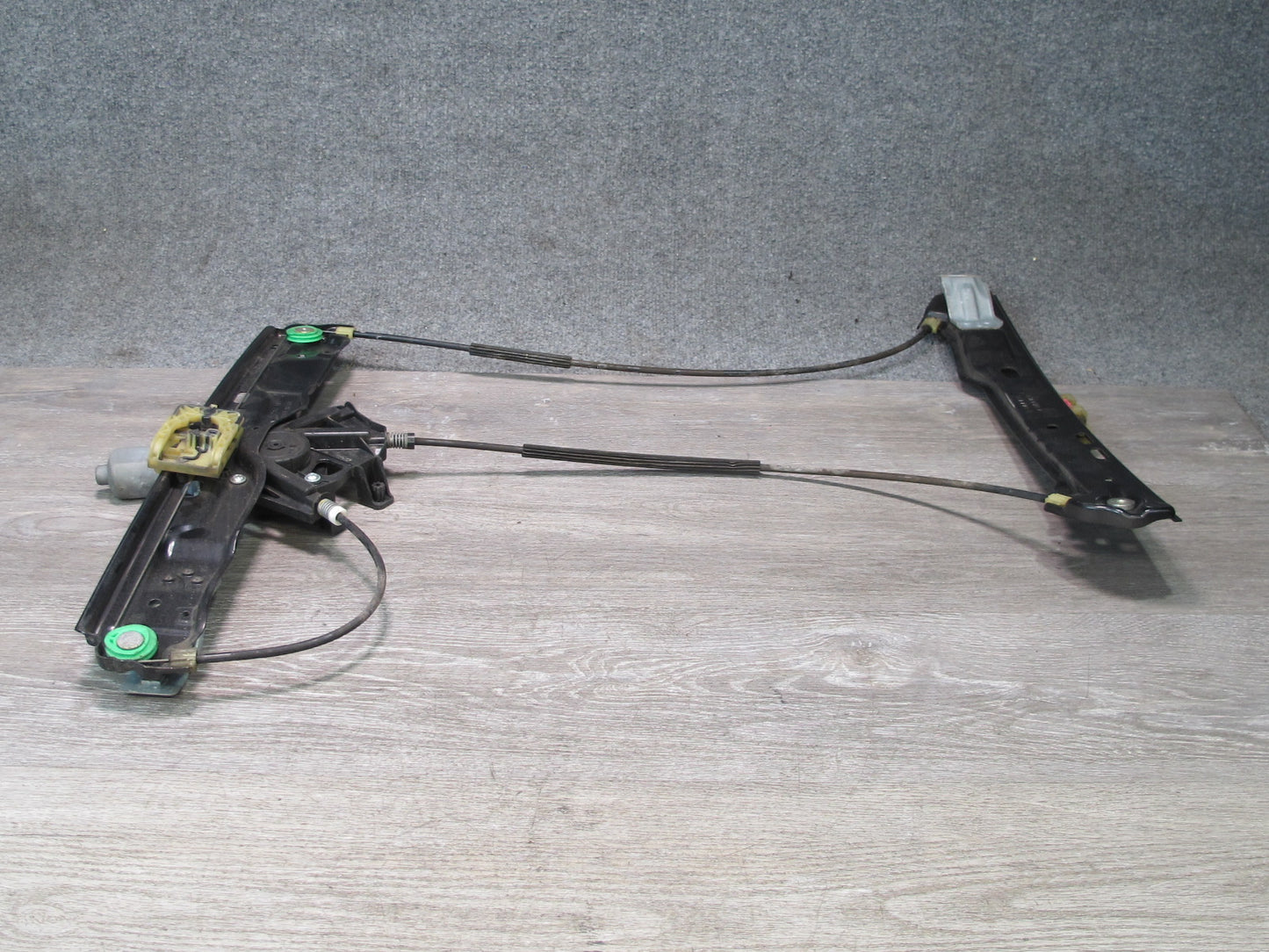 2012-2017 Range Rover Evoque L538 2DR Left Door Window Regulator w Motor