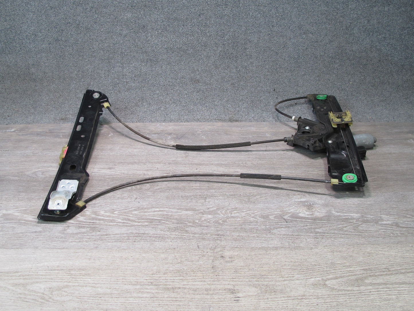 2012-2017 Range Rover Evoque L538 2DR Left Door Window Regulator w Motor