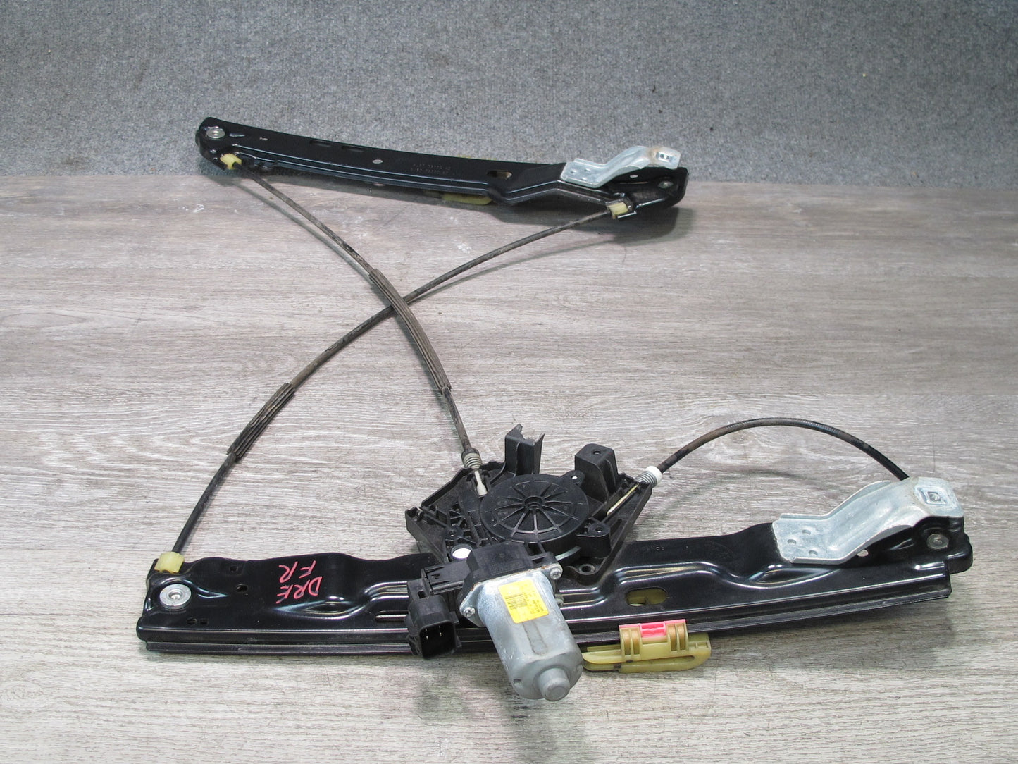 2012-2017 Range Rover Evoque L538 2DR Right Door Window Regulator w Motor