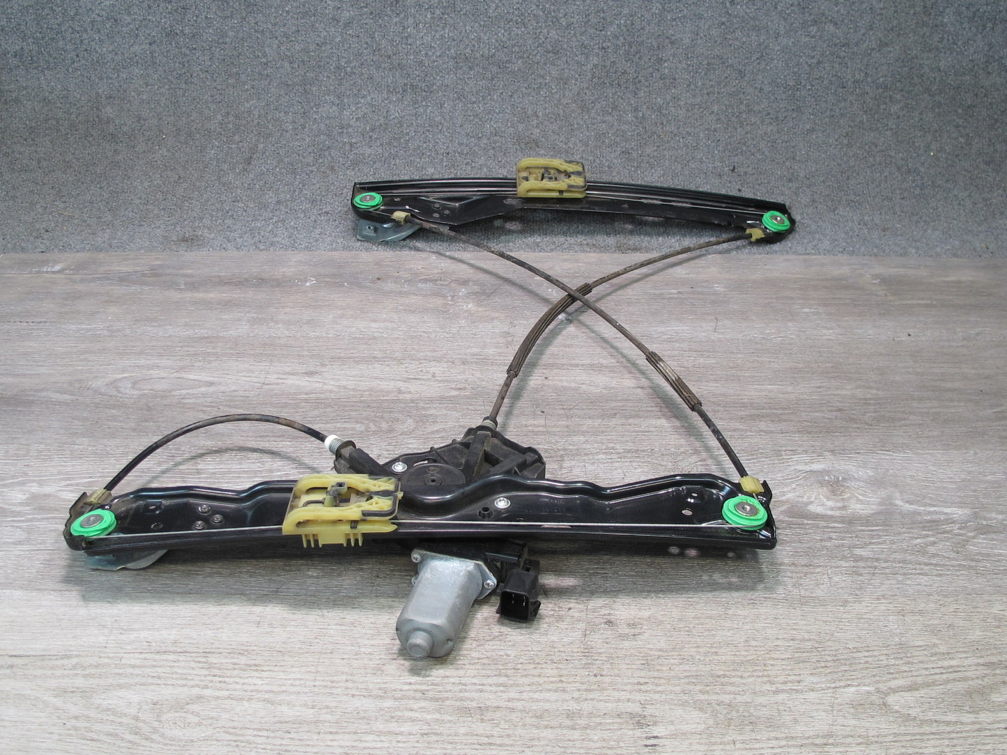 2012-2017 Range Rover Evoque L538 2DR Right Door Window Regulator w Motor