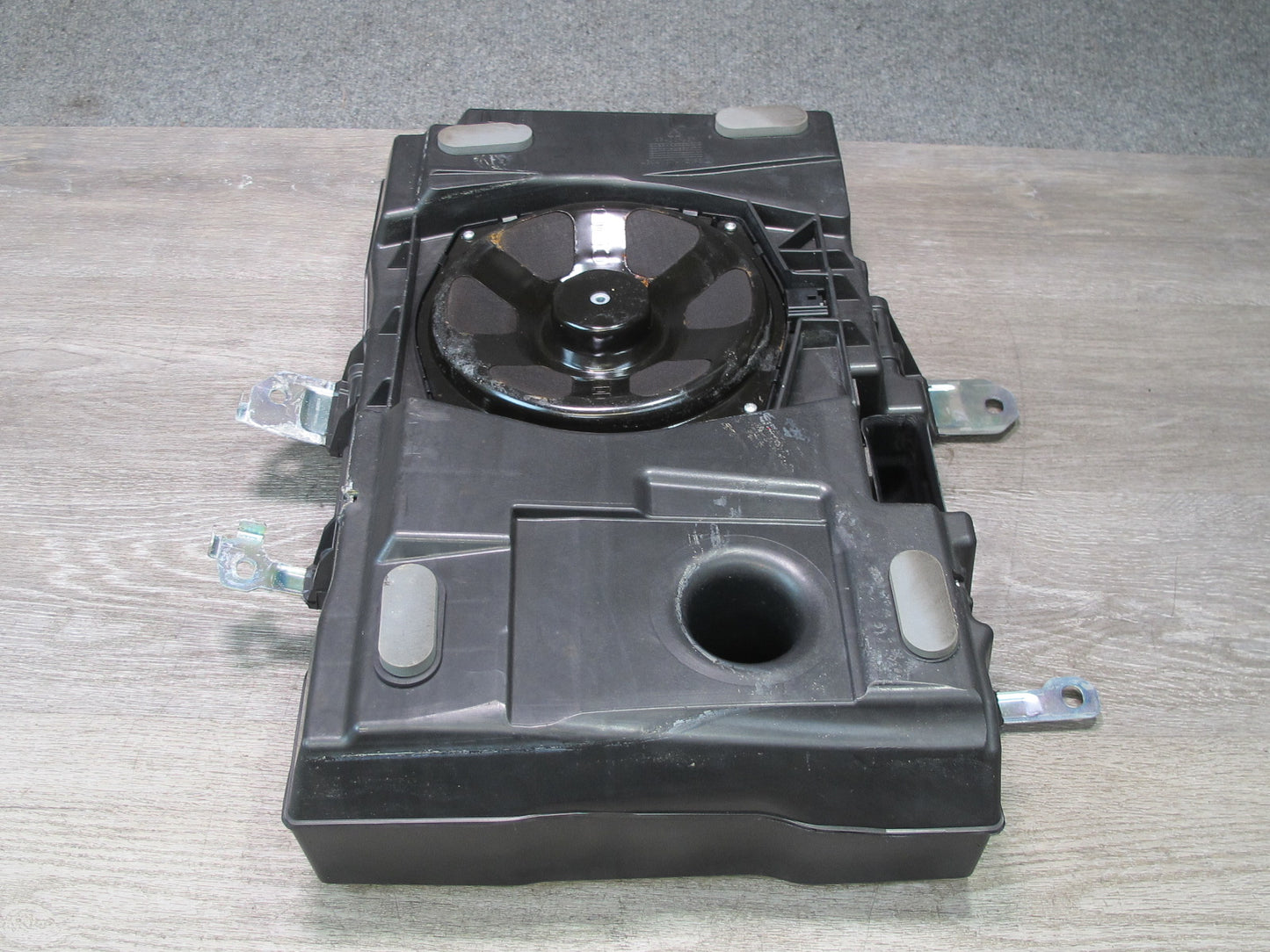 2012-2015 Range Rover Evoque L538 Rear Subwoofer Speaker BJ32-18808-EB