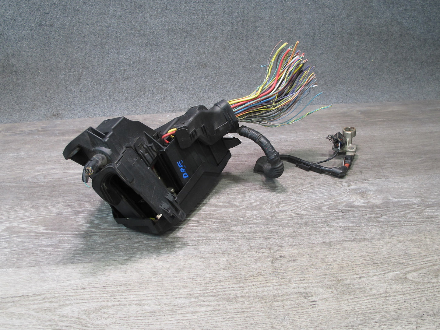 2012-2017 Range Rover Evoque L538 Engine Bay Fuse Relay Box Module