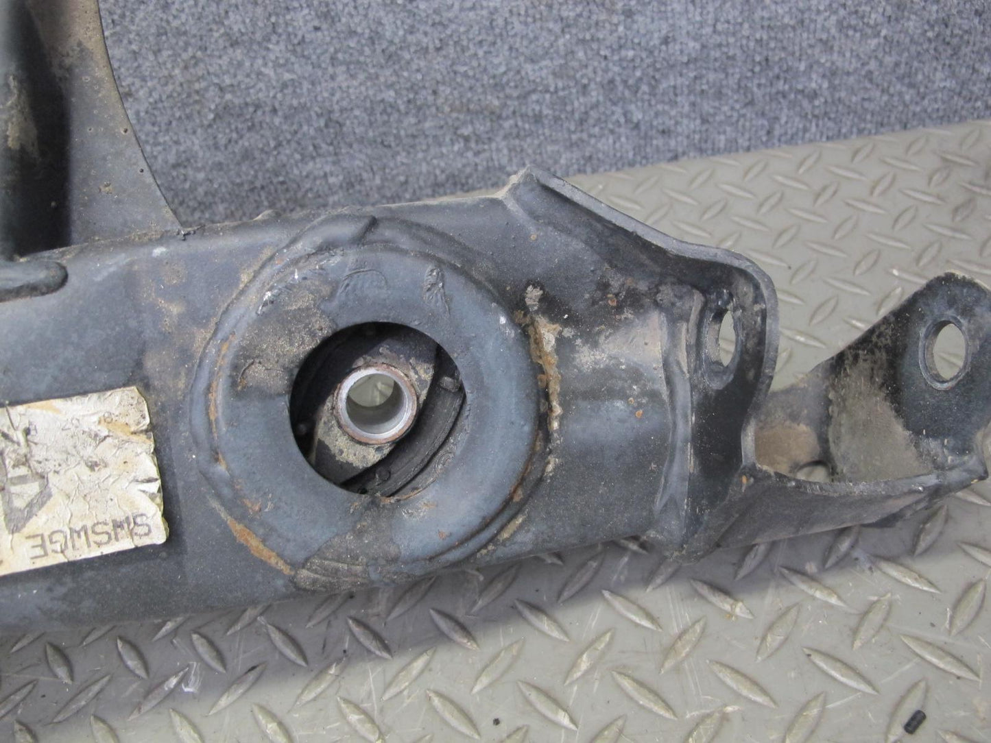 86-89 Mercedes R107 560SL Rear Suspension Subframe Crossmember Carrier OEM