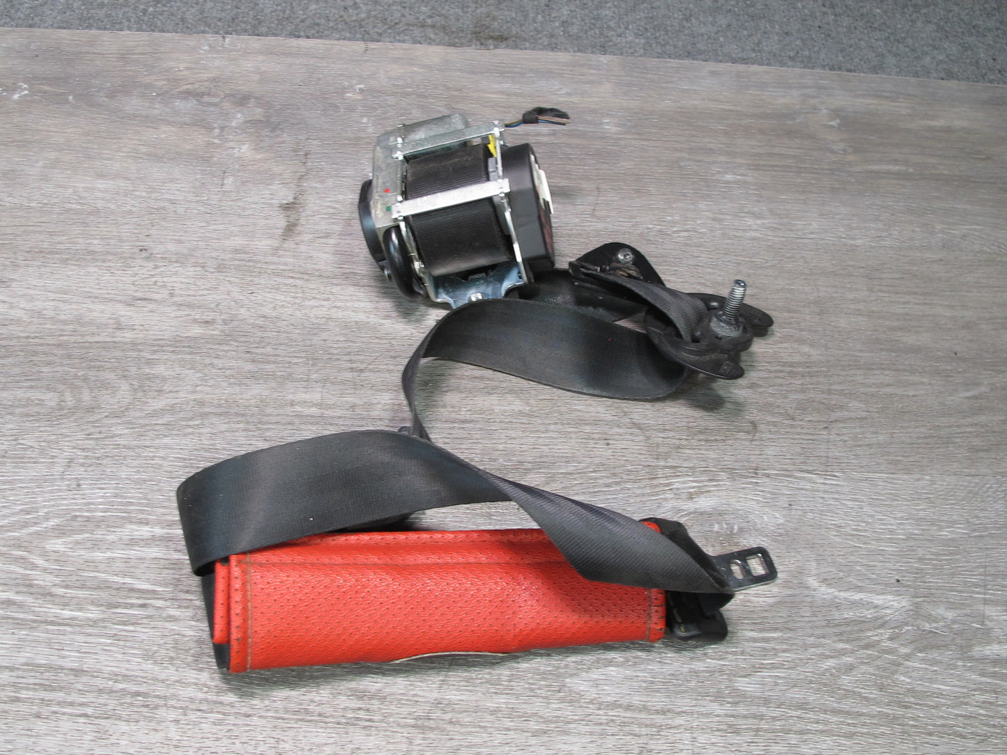 12-19 LAND RANGE ROVER EVOQUE L538 FRONT RIGHT & LEFT SIDE SEATBELT RETRACTOR SET OEM