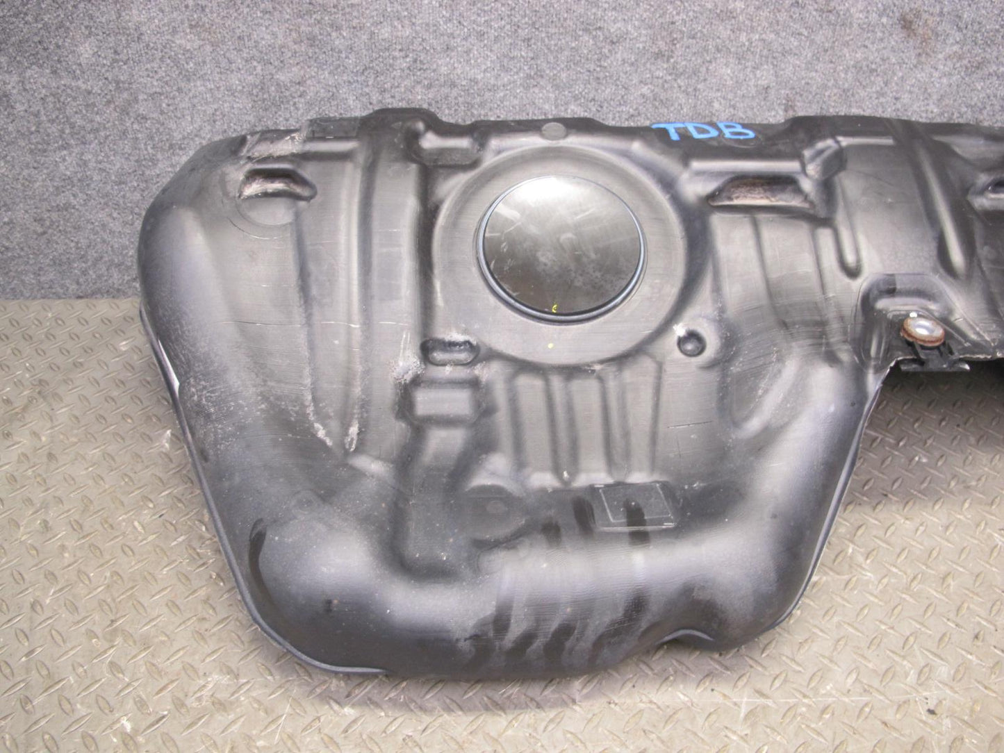 12-16 BMW F30 F31 3-SERIES Fuel Gas Tank Filler Neck Vent Pipe Assembly OEM