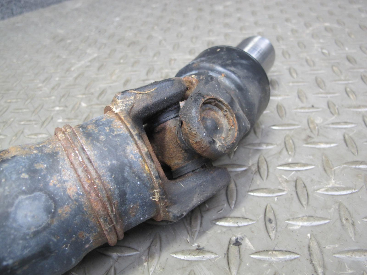 08-14 Subaru Impreza WRX 2.5L M/T 5-SPEED Manual Rear Drive Shaft Driveshaft OEM