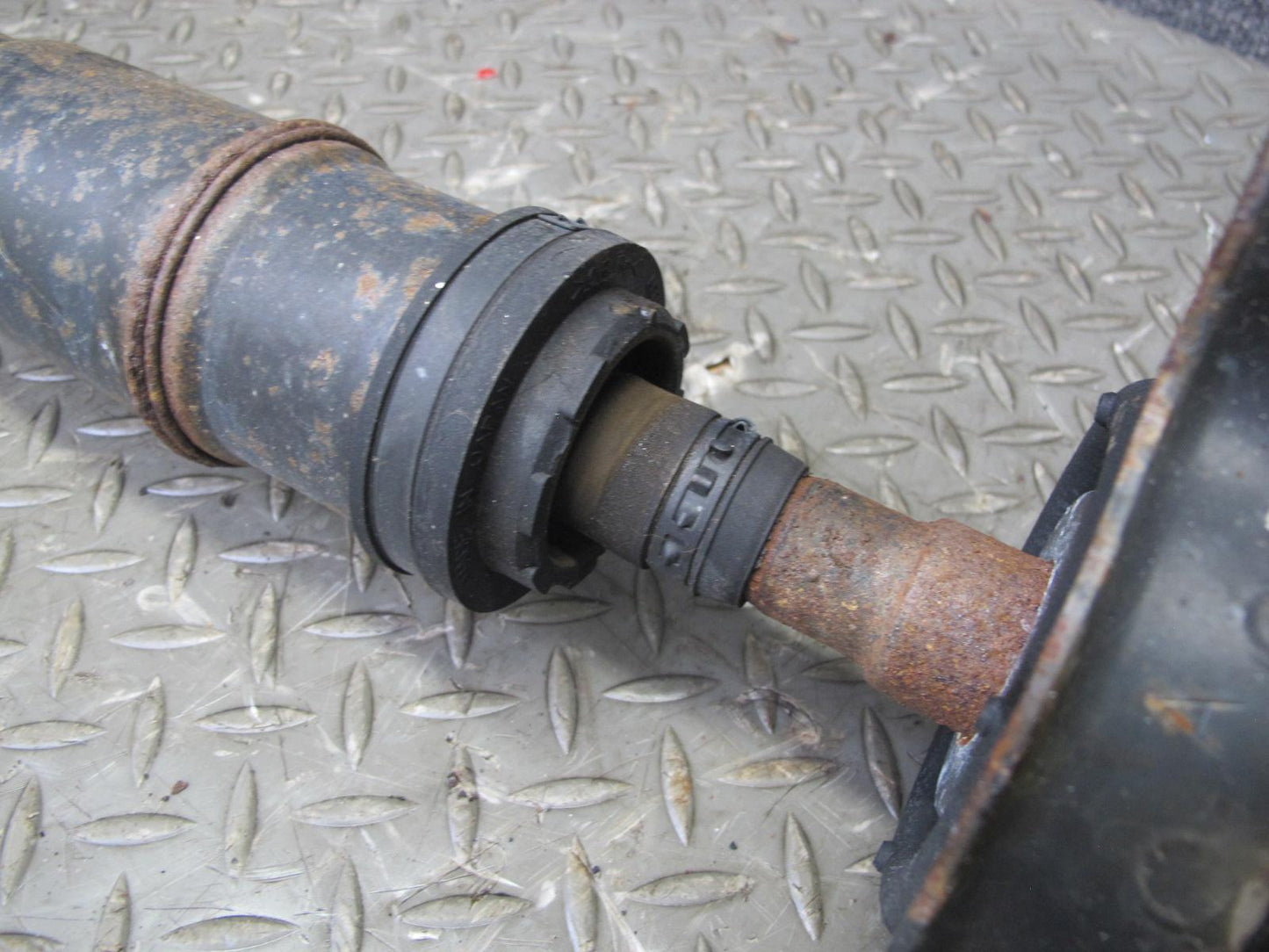 08-14 Subaru Impreza WRX 2.5L M/T 5-SPEED Manual Rear Drive Shaft Driveshaft OEM